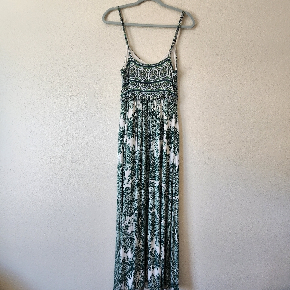 Anthropologie Green and White Paisley Maxi Dress - Picture 4 of 8